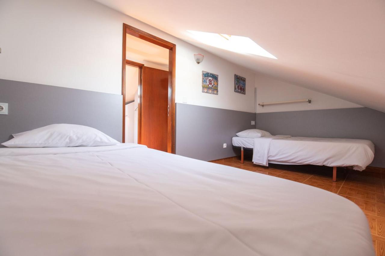 Steps To Beach 4Br - Ac Self Check-In 2024 Reno Nazare Bagian luar foto