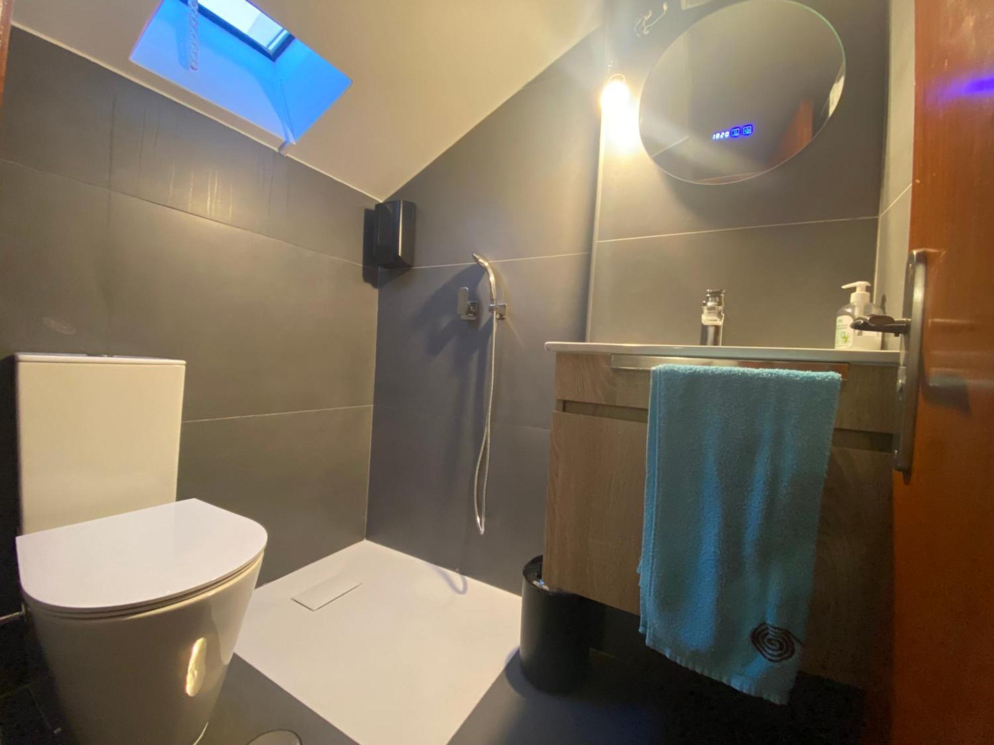 Steps To Beach 4Br - Ac Self Check-In 2024 Reno Nazare Bagian luar foto