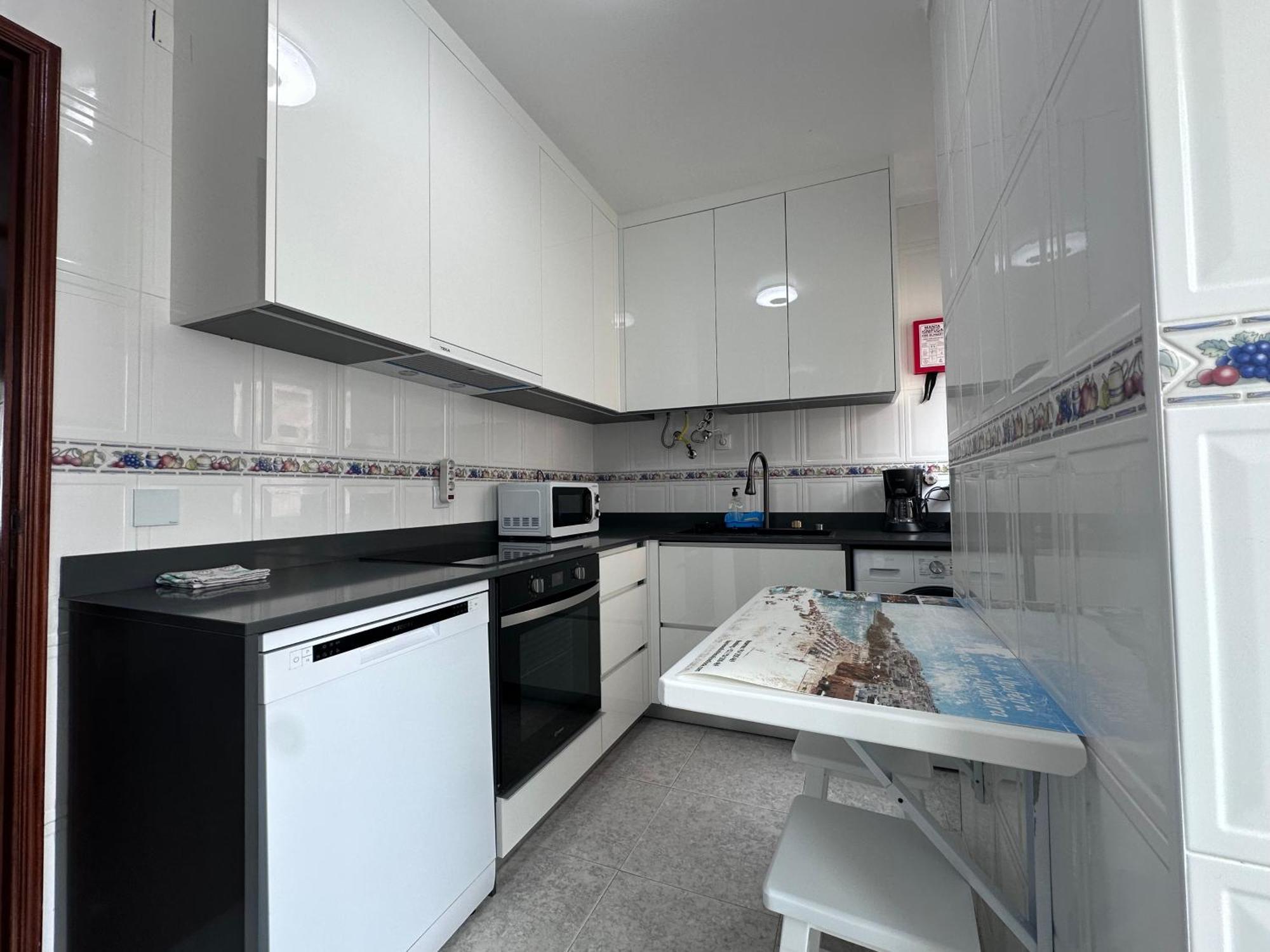 Steps To Beach 4Br - Ac Self Check-In 2024 Reno Nazare Bagian luar foto