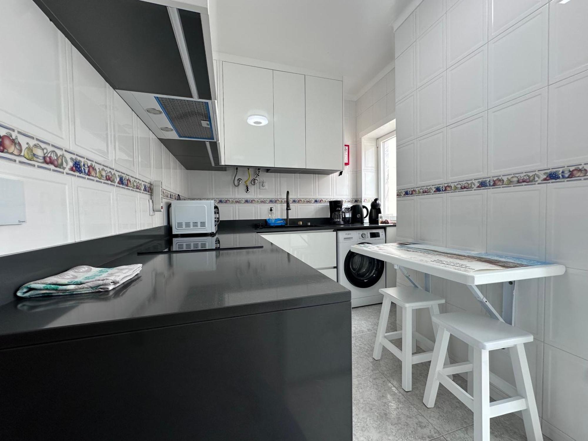 Steps To Beach 4Br - Ac Self Check-In 2024 Reno Nazare Bagian luar foto